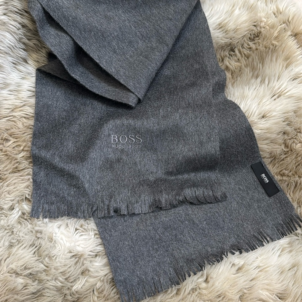 Hugo Boss Italian, cashmere unisex scarf.